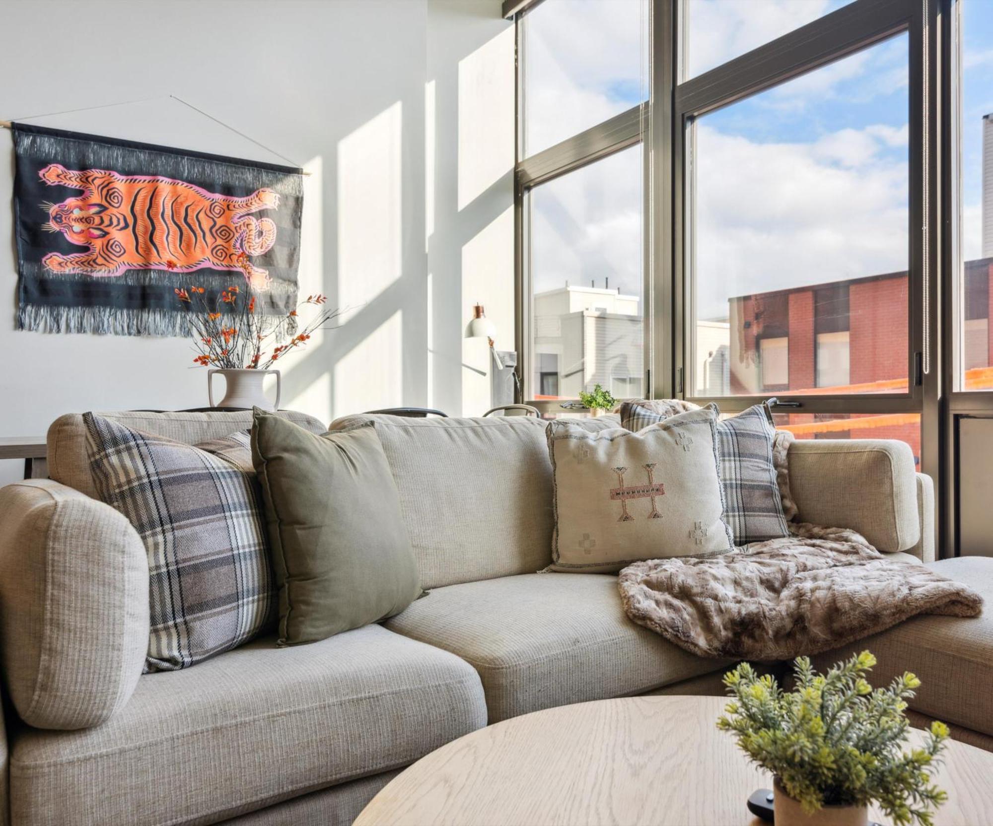 Large 3Br Apts & Studios, Free Parking, Gym, Game Room Filadelfia Habitación foto